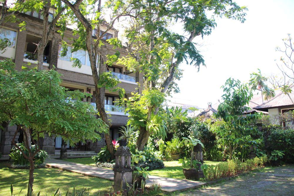 Villa Victoria Кута Экстерьер фото
